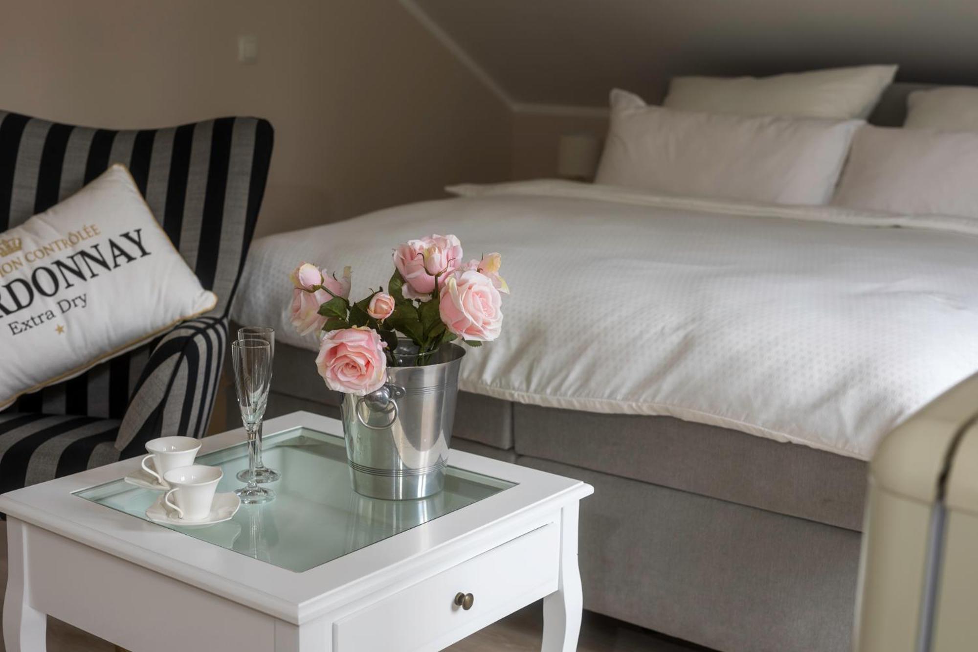 Ferienwohnung Nostalgie-Nest Mit Boxspringbett Mayen Exterior foto